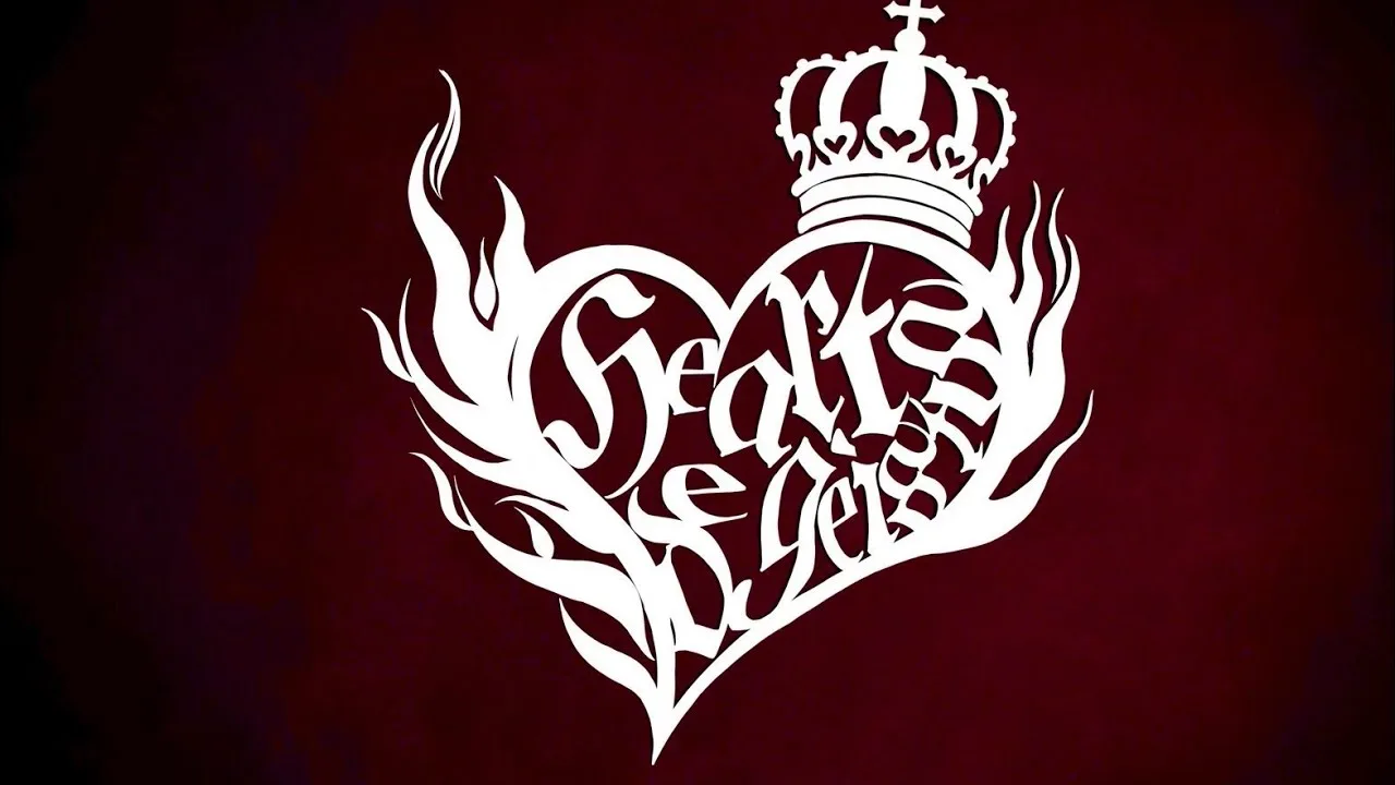 Logotipo oficial de Hearts de geist: un corazón coronado y rodeado de llamas, en blanco sobre fondo rojo oscuro